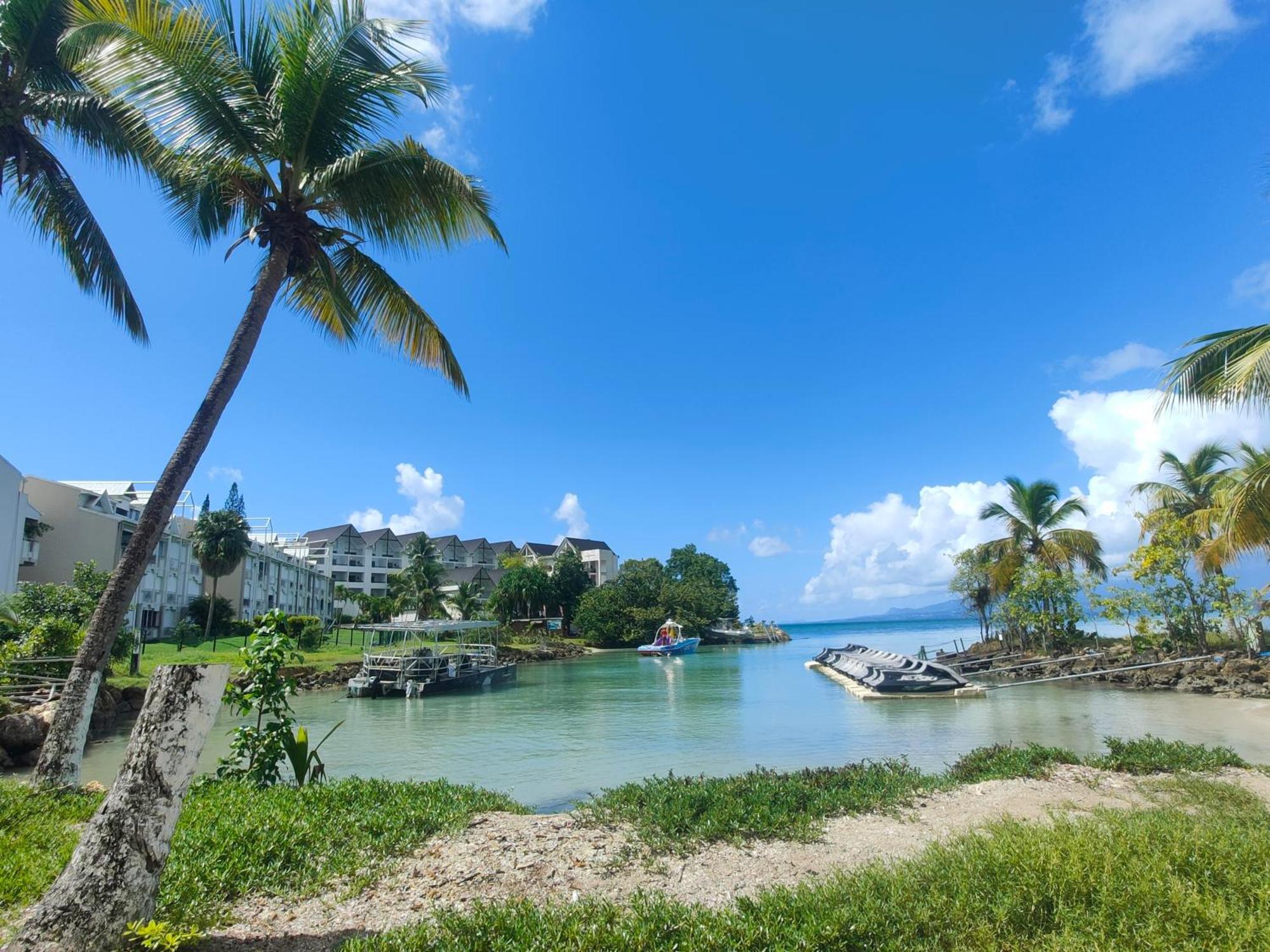 Studio Vue Mer, Pieds Dans L'Eau Le Gosier  Exterior foto